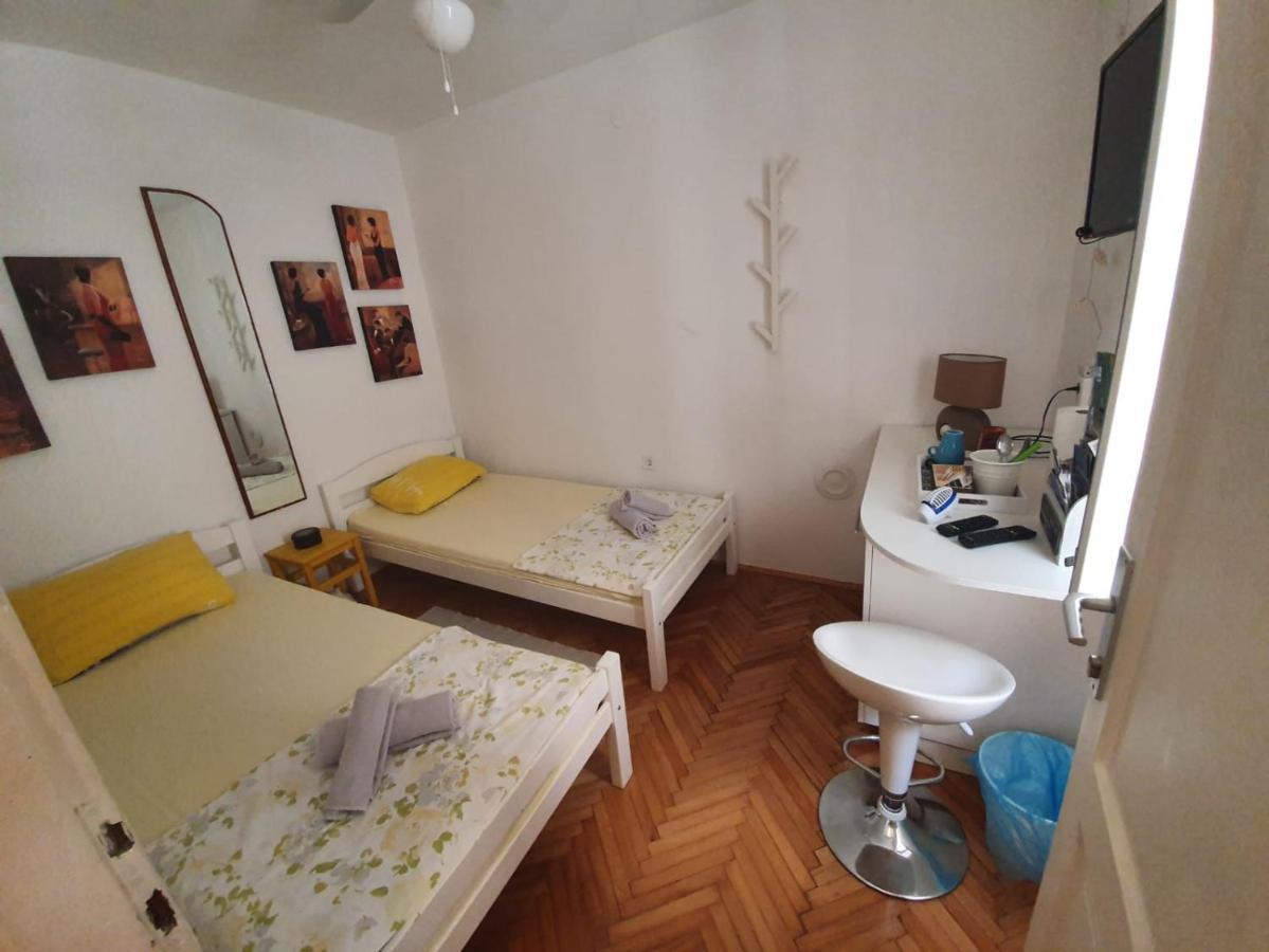 Room With Shared Bathroom House Gorica 希贝尼克 外观 照片